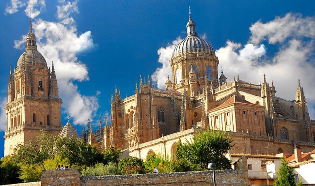 LO MEJOR DE PORTUGAL CON SANTIAGO Y MADRID