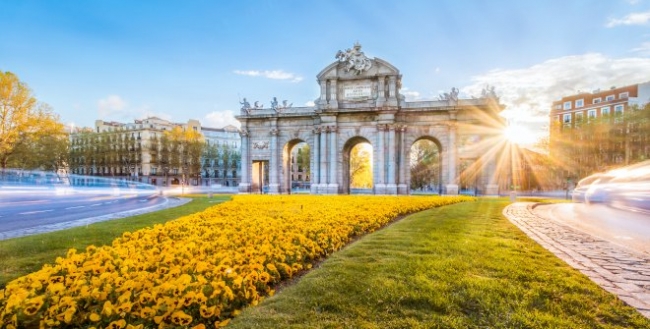 LO MEJOR DE PORTUGAL CON SANTIAGO Y MADRID